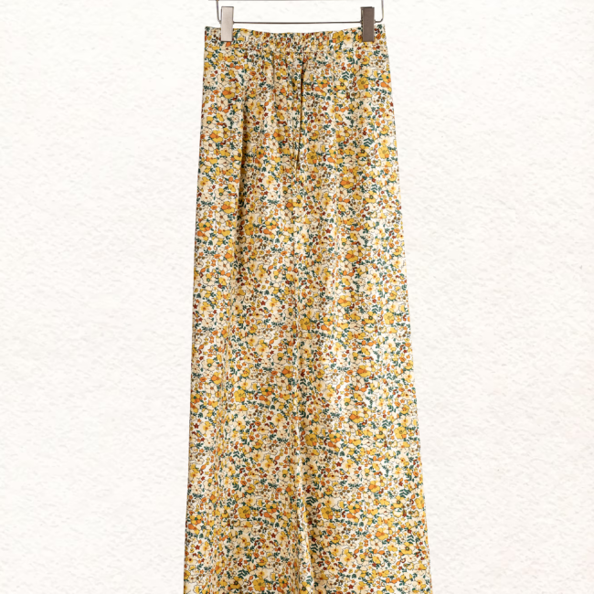 Buy 1 Free 1 - Elegant Daisy kurung Raya Kurung - Baju Kurung Floral - Image 4